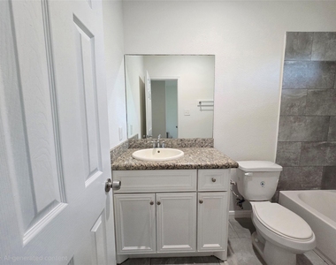 3702 Wylie Street - Photo Thumbnail 14