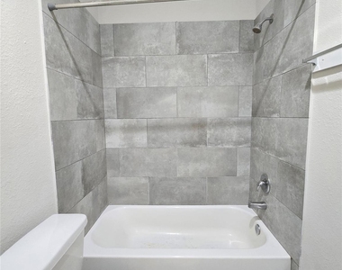 3702 Wylie Street - Photo Thumbnail 9