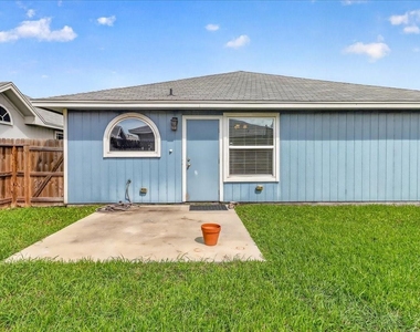 6769 Mikayla Street - Photo Thumbnail 30