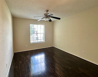 2750 Holly Hall Street - Photo Thumbnail 16