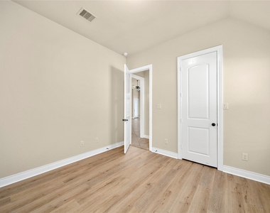 29131 Erica Lee Court - Photo Thumbnail 18