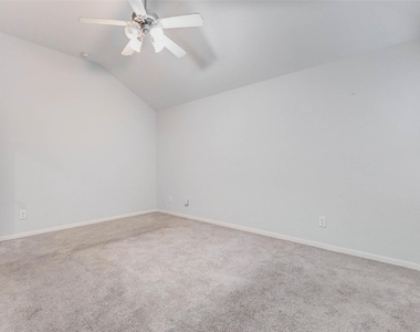 10627 Ince Lane - Photo Thumbnail 17