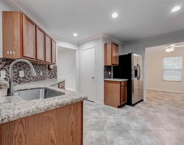 10627 Ince Lane - Photo Thumbnail 6
