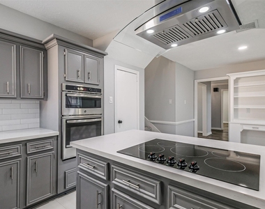 20506 Park Pine Drive - Photo Thumbnail 19