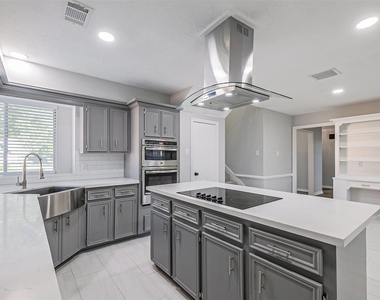 20506 Park Pine Drive - Photo Thumbnail 17