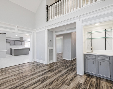 20506 Park Pine Drive - Photo Thumbnail 12