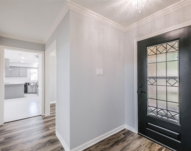 20506 Park Pine Drive - Photo Thumbnail 3