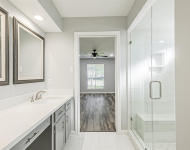 20506 Park Pine Drive - Photo Thumbnail 30
