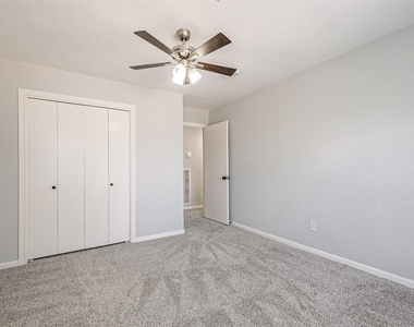 20506 Park Pine Drive - Photo Thumbnail 34