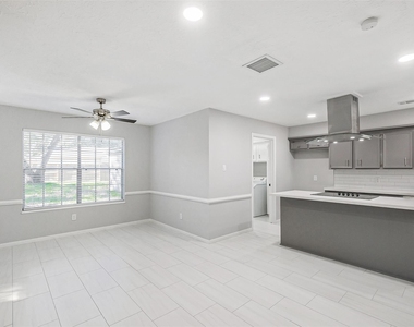 20506 Park Pine Drive - Photo Thumbnail 13