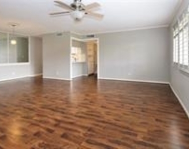 6433 Bayou Glen Road - Photo Thumbnail 2