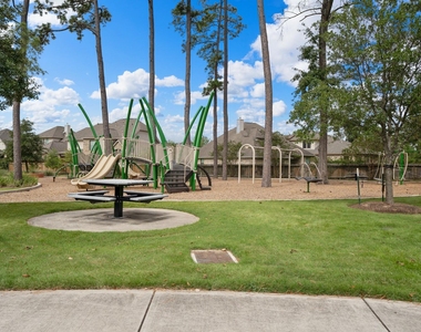 710 Thornwood - Photo Thumbnail 37