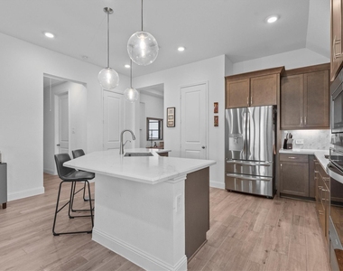 15726 Rosemary Hill Lane - Photo Thumbnail 16