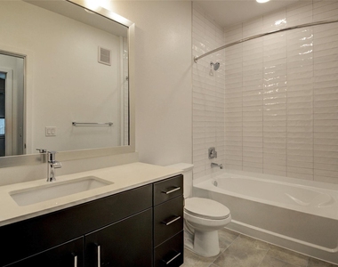 6400 Washington Street Avenue - Photo Thumbnail 4