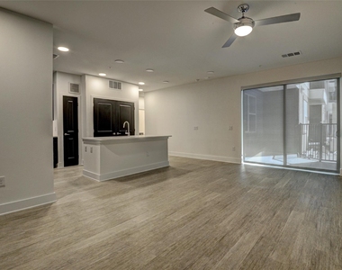 6400 Washington Street Avenue - Photo Thumbnail 1