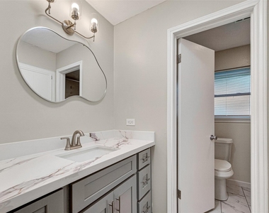 25503 Foxbriar Lane - Photo Thumbnail 27