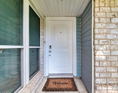 25503 Foxbriar Lane - Photo Thumbnail 24
