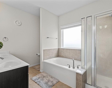 24526 Forest Canopy Drive - Photo Thumbnail 15