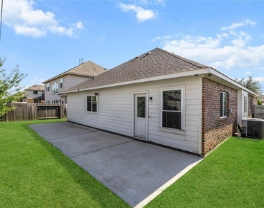 24526 Forest Canopy Drive - Photo Thumbnail 19