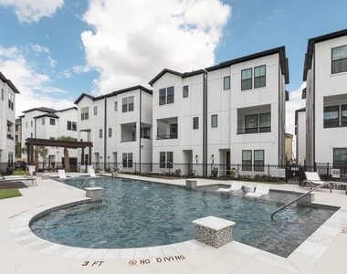 2718 Grand Fountains Drive - Photo Thumbnail 1