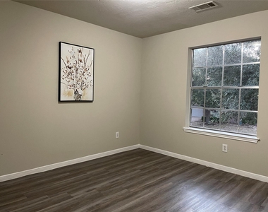 6614 Amberfield Lane - Photo Thumbnail 34