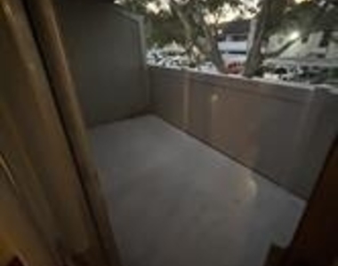 10725 Braes Bend Drive - Photo Thumbnail 11