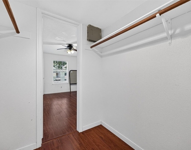 10725 Braes Bend Drive - Photo Thumbnail 30