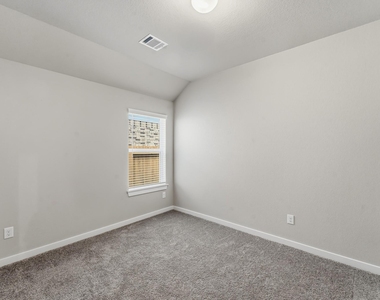 2623 Rusty Carabeen Court - Photo Thumbnail 22