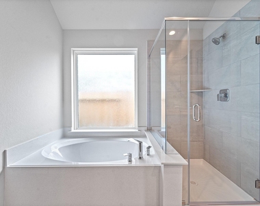 2623 Rusty Carabeen Court - Photo Thumbnail 18