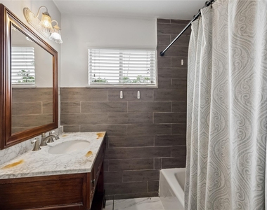 5402 Queensloch Drive - Photo Thumbnail 10