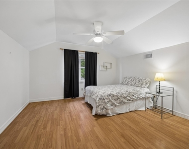 5402 Queensloch Drive - Photo Thumbnail 12