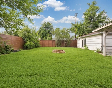 5402 Queensloch Drive - Photo Thumbnail 15
