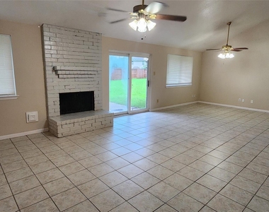 15215 Ensenada Drive - Photo Thumbnail 2