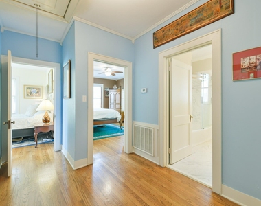 802 S Day Street - Photo Thumbnail 28