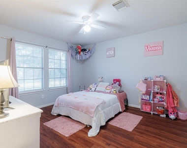 24435 Cornell Park Lane - Photo Thumbnail 3