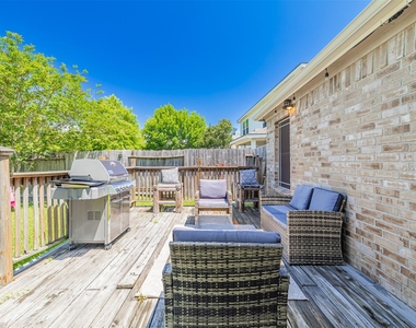 24435 Cornell Park Lane - Photo Thumbnail 21