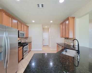 20527 Keegans Ledge Lane - Photo Thumbnail 10