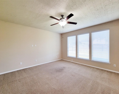 20527 Keegans Ledge Lane - Photo Thumbnail 4
