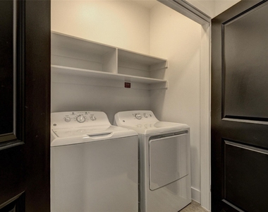 6400 Washington Avenue - Photo Thumbnail 8