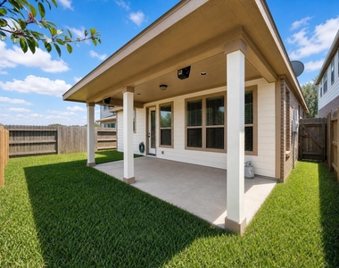 26210 Riley Glen Drive - Photo Thumbnail 17