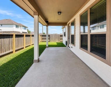 26210 Riley Glen Drive - Photo Thumbnail 18