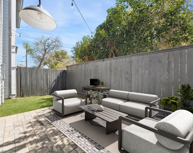 9009 Wellspring Drive - Photo Thumbnail 31