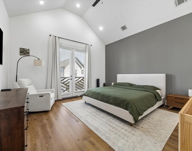 9009 Wellspring Drive - Photo Thumbnail 4