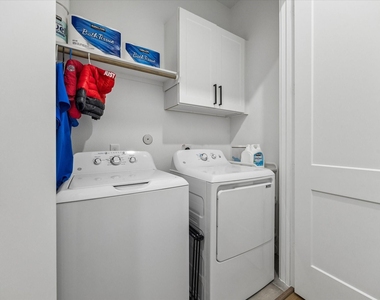 9009 Wellspring Drive - Photo Thumbnail 30