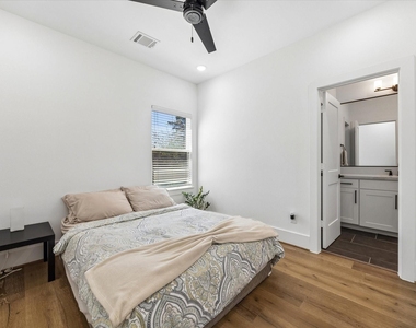 9009 Wellspring Drive - Photo Thumbnail 25