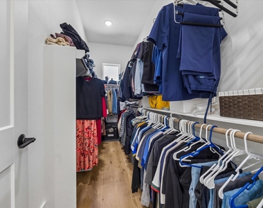 9009 Wellspring Drive - Photo Thumbnail 11