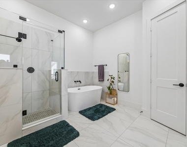 9009 Wellspring Drive - Photo Thumbnail 10