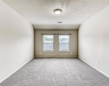 20527 Port Bishop Lane - Photo Thumbnail 13