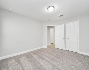 19618 Beachy Court - Photo Thumbnail 18