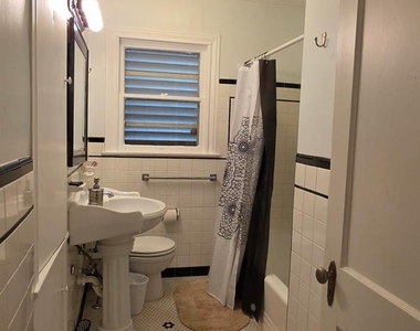 5023 Avenue N 1/2 - Photo Thumbnail 7